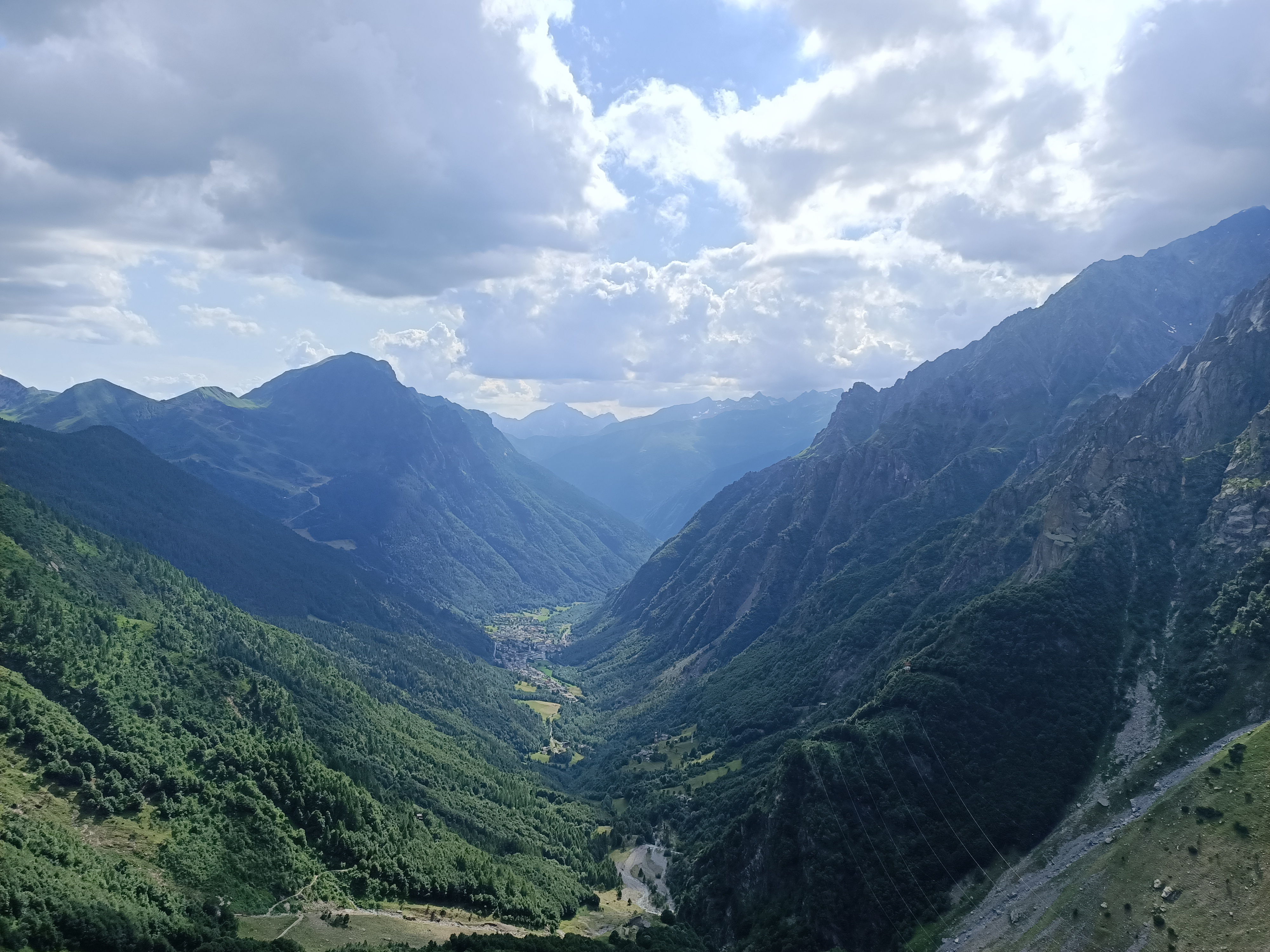 Valbondione, panorama sentiero panoramico CAI n. 305